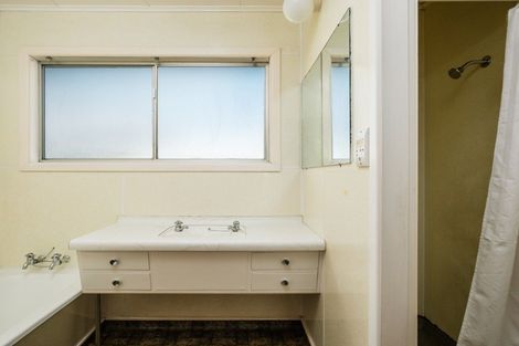 Photo of property in 28 Fergusson Drive, Te Hapara, Gisborne, 4010