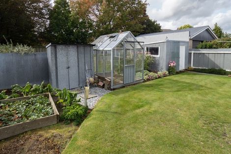 Photo of property in 16 Middle Road, Allenton, Ashburton, 7700