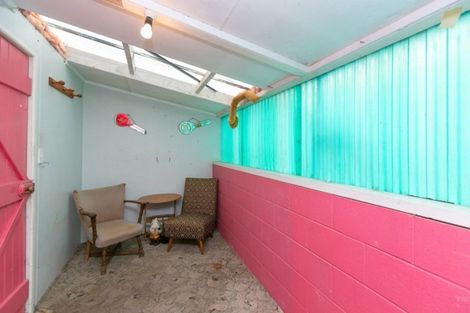 Photo of property in 8 Sarten Street, Waitara, 4320