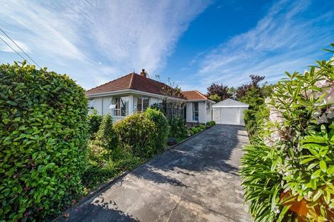 Photo of property in 64 Farquhars Road, Redwood, Christchurch, 8051