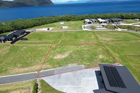 Photo of property in 10 Broadleaf Way, Kinloch, 3377