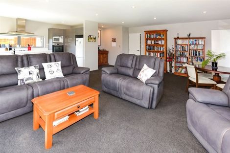 Photo of property in 11 Josephine Crescent, Aidanfield, Christchurch, 8025