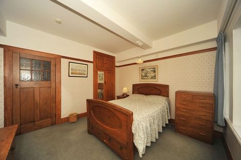 Photo of property in Chevening Flats, 90 Salamanca Road, Kelburn, Wellington, 6012