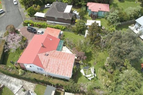 Photo of property in 10 Albertson Place, Manurewa, Auckland, 2102