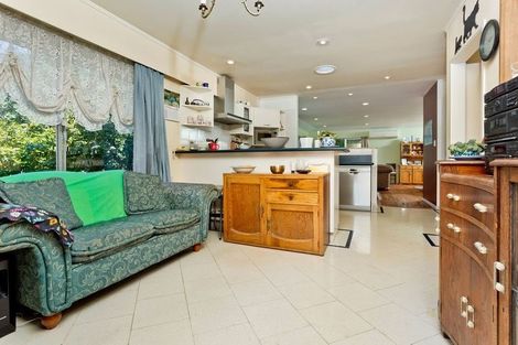 Photo of property in 50 Sartors Avenue, Browns Bay, Auckland, 0630