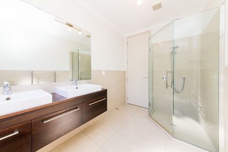 Photo of property in 2 Greenlea Place, Frimley, Hastings, 4120