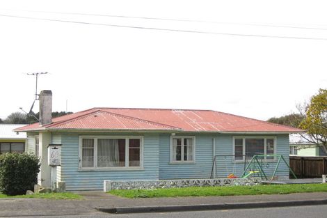 Photo of property in 60a Mould Street, Waitara, 4320