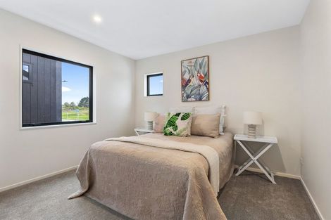 Photo of property in 65 Maungakaraka Road, Karaka, 2580