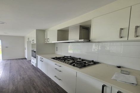 Photo of property in 16 Exler Place, Avondale, Auckland, 0600