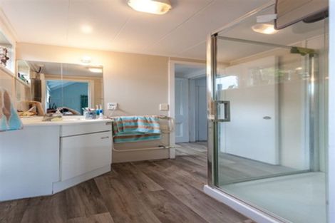 Photo of property in 10 Moana Drive, Tanners Point, Katikati, 3177