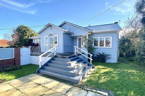 Photo of property in 821 Riddell Road, Saint Heliers, Auckland, 1071