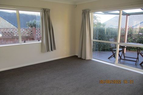 Photo of property in 10 Burnaston Court, Dannemora, Auckland, 2016