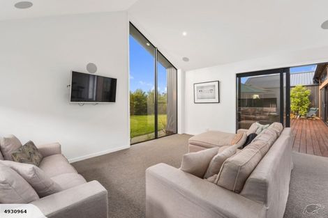 Photo of property in 1237 East Coast Road, Redvale, Albany, 0794