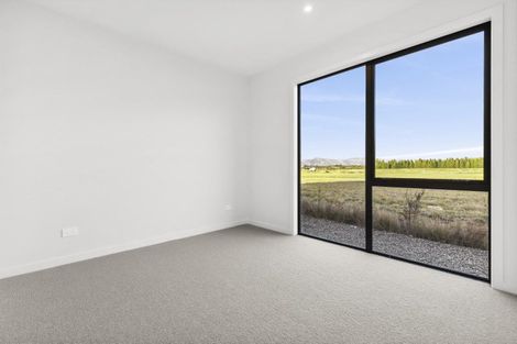 Photo of property in 14a Marjon Drive, Wanaka, 9305