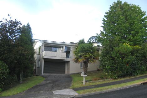 Photo of property in 18 Gretel Place, Hillcrest, Auckland, 0627