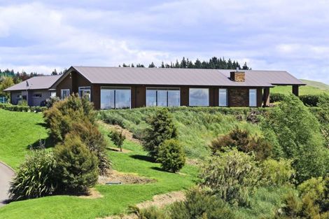 Photo of property in 140 Eskridge Drive, Eskdale, Napier, 4182