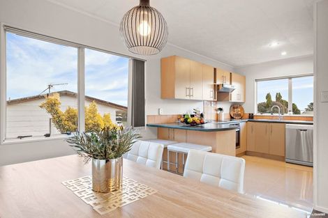 Photo of property in 134 Finlayson Avenue, Clendon Park, Auckland, 2103