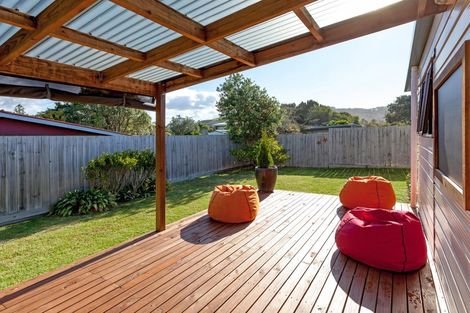 Photo of property in 12a Whiritoa Beach Road, Whiritoa, Whangamata, 3691