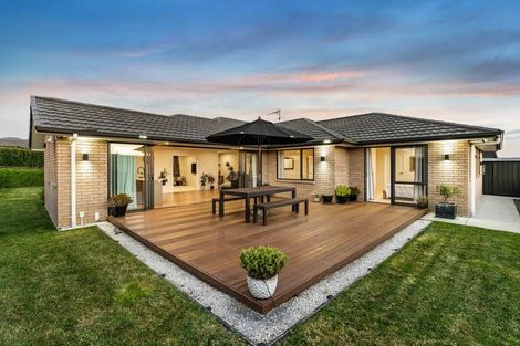 Photo of property in 25 Hillpark Drive, Pokeno, 2402