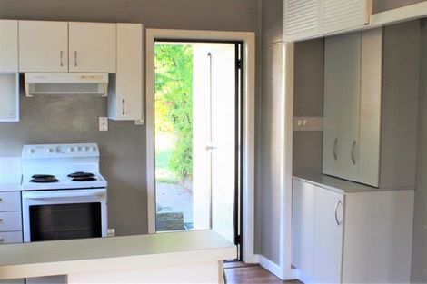 Photo of property in 28 Shakespeare Road, Bastia Hill, Whanganui, 4500