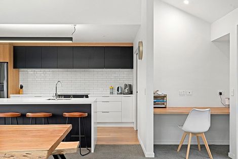 Photo of property in 10 Sawdon Street, Wanaka, 9305