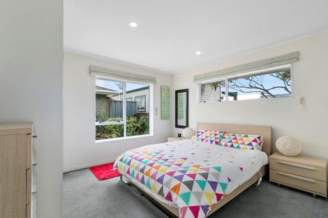 Photo of property in 2a Oriental Street, Petone, Lower Hutt, 5012