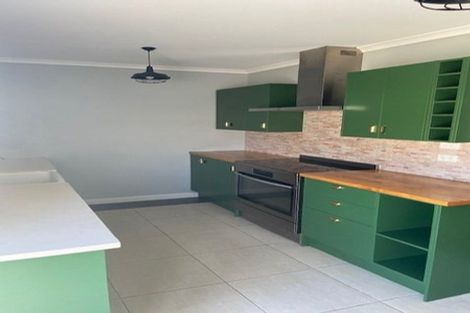 Photo of property in 16 Rutherford Street, Wairoa, 4108