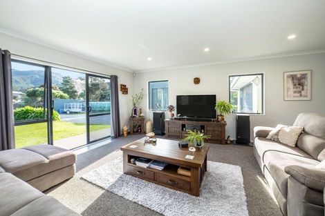 Photo of property in 5523 Masterton Castlepoint Road, Tinui, Masterton, 5889