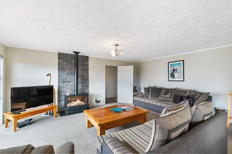 Photo of property in 1/47 Knights Road, Rothesay Bay, Auckland, 0630