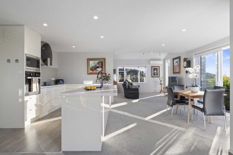 Photo of property in 14 Stonedale Drive, Pukekohe, 2120
