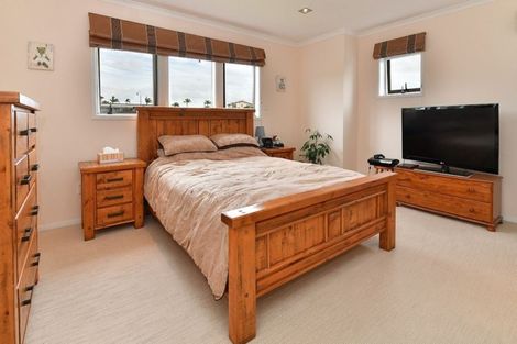 Photo of property in 3 Cape Cod Drive, Gulf Harbour, Whangaparaoa, 0930