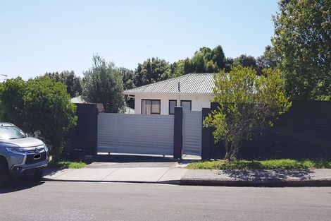 Photo of property in 1/38 Kaipatiki Road, Glenfield, Auckland, 0629