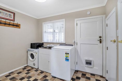 Photo of property in 9 Birmingham Street, Takaro, Palmerston North, 4412