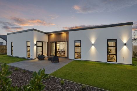 Photo of property in 15 Perehia Mews, Marshland, Christchurch, 8083