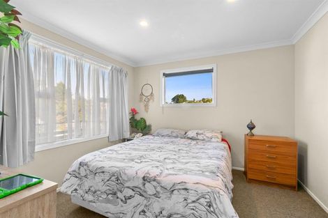 Photo of property in 10 Parris Street, Moturoa, New Plymouth, 4310