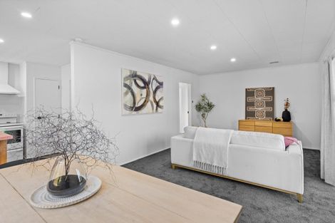 Photo of property in 424 High Street South, Carterton, 5713