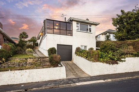 Photo of property in 4 Jason Street, Helensburgh, Dunedin, 9010