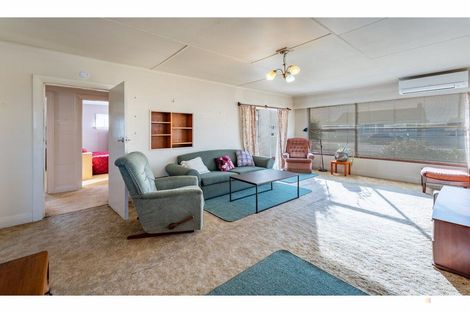 Photo of property in 45 Wilkin Street, Waimate, 7924