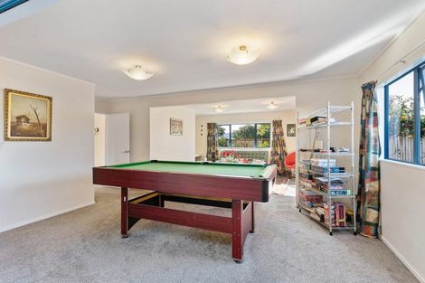 Photo of property in 7 Philip Street, Carterton, 5713