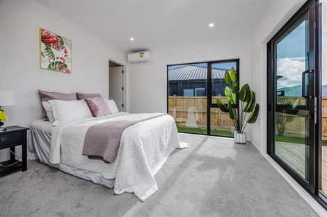 Photo of property in 8 Arahi Road, Clevedon, 2582