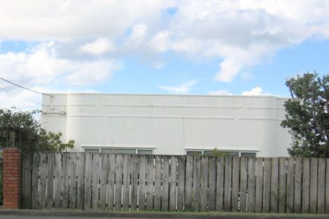 Photo of property in 3/14 Pleasant Road, Glen Eden, Auckland, 0602