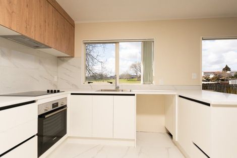 Photo of property in 2/19 Velvet Crescent, Otara, Auckland, 2023