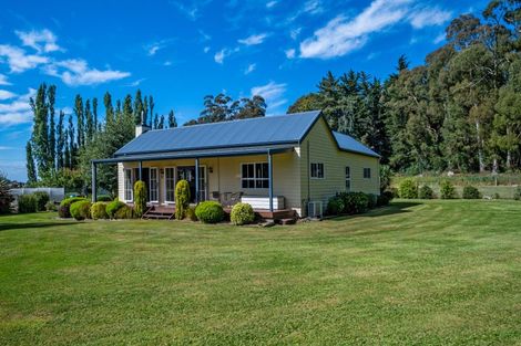 Photo of property in 693 Pleasant Point Highway, Levels, Timaru, 7975