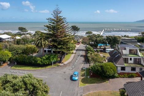 Photo of property in 5 Newry Road, Raumati Beach, Paraparaumu, 5032