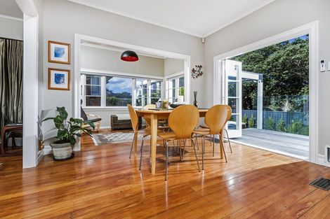 Photo of property in 209 Hurstmere Road, Takapuna, Auckland, 0622