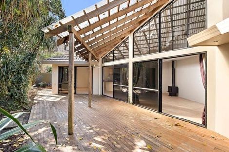 Photo of property in 7c Arkles Strand, Arkles Bay, Whangaparaoa, 0932