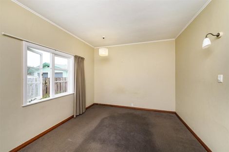 Photo of property in 5 Bell Street, Marton, 4710