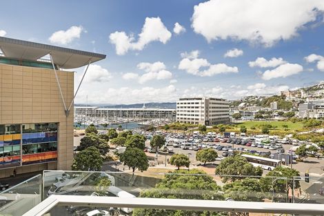 Photo of property in Piermont Apartments, 4i/82 Cable Street, Te Aro, Wellington, 6011