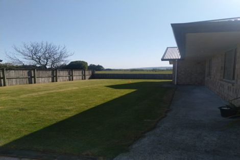 Photo of property in 32 Smarts Drive, Leithfield, 7481