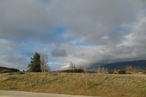 Photo of property in 37 Ridgecrest, Wanaka, 9305